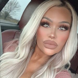 Meet your Posher, Macy